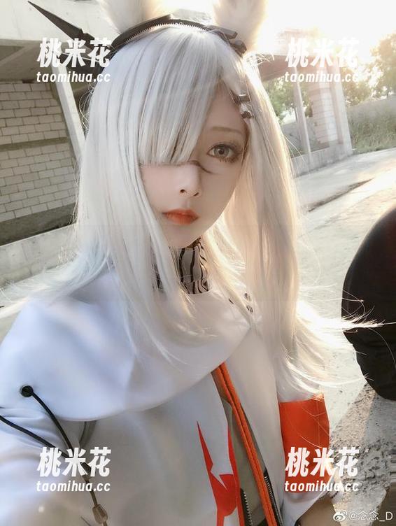 念念_D 福利图包来袭,念念_D白枪呆兔女郎的娇媚瞬间尽收眼底!