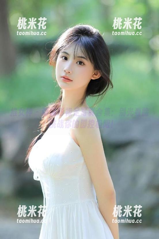 推女神 - 谭晓彤裸足写真合集：别光看脸，挑战你的脚控极限！