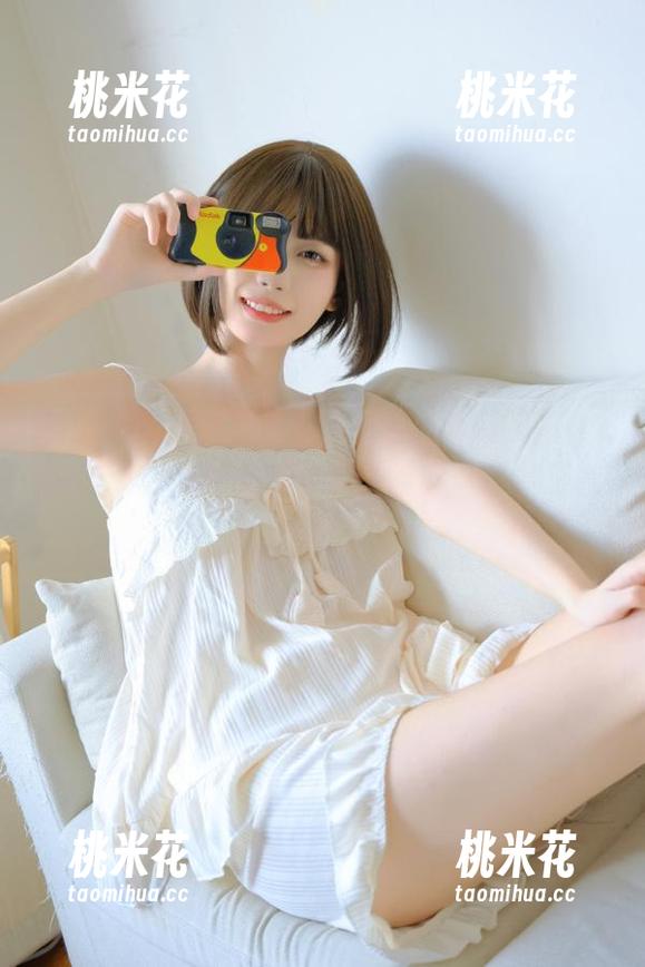 推女神-雪瑞Lisa 推女神 - 不容错过的雪瑞Lisa海边写真,带来了独特的美感,快来领取你的免费套图吧!