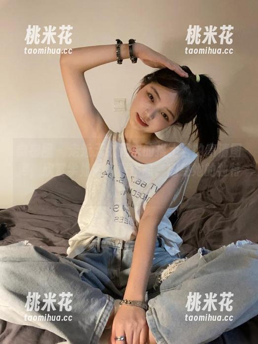 微密圈 - 走近无欲无求的推土君的高清图库，欣赏学姐的写真作品，感受她的独特魅力！