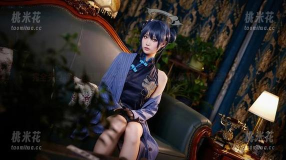 晓美妈 完全失控的晓美妈眼镜cos写真,真心让人怀疑她到底在拍什么!