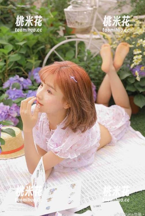 林子喵Lynne 微密圈 - 林子喵Lynne的私拍和服写真:从耳边轻语到心底绵长的颤动!