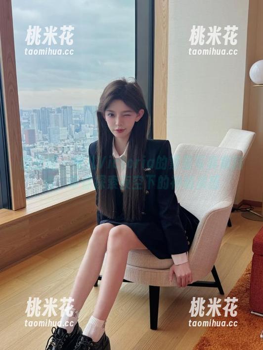 微密圈 - 果儿Victoria的繁星写真集精选，带你探索夜空下的神秘美感
