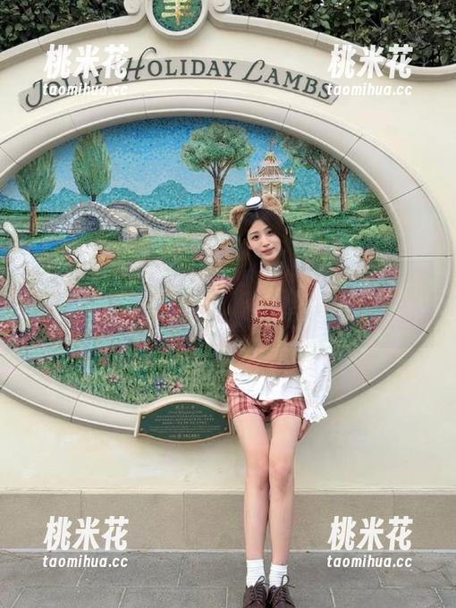 果团网 - 探索陈雅漫的内衣艺术写真作品，唤醒每个女性心中的自信与优雅