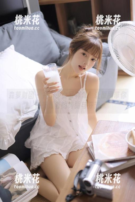 森萝财团 - 卉子少女写真集：让原图带你感受青春的绚丽与芬芳