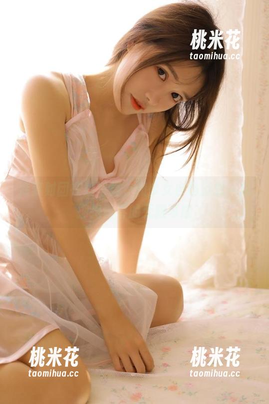 森萝财团 森萝财团在线写真,和少女白色遐想一起拥抱青春的无限可能