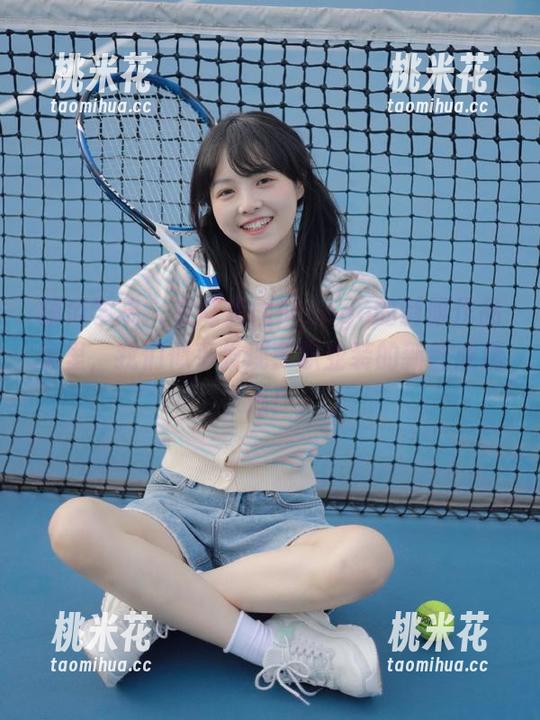模范学院 - 在陈思雨Mango的制服作品集里，我们似乎发现了职业装的新鲜感精选！