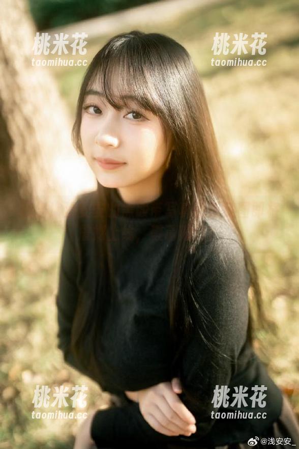 报告！浅安安的黑胶带写真最新美图即将震撼上线，敬请期待！