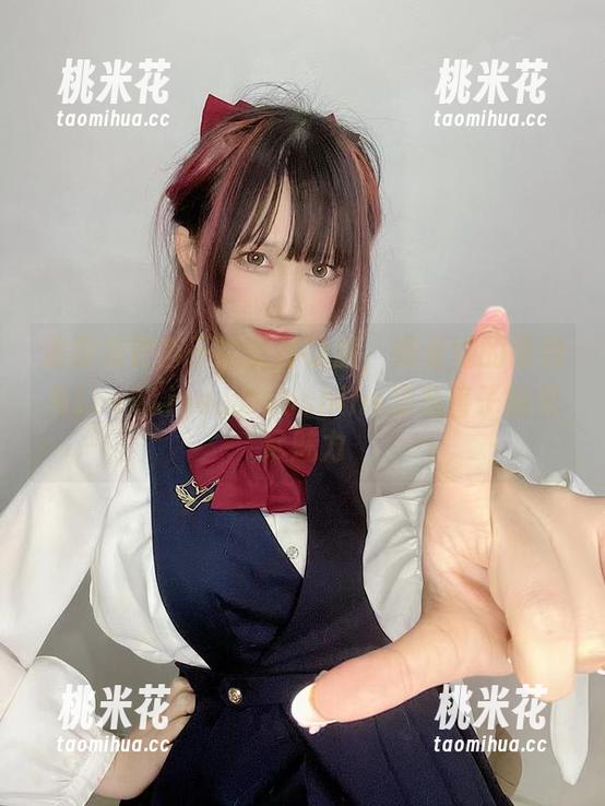 浅野菌子 追踪浅野菌子的创作之旅,观看她的图包与LoveLive_Sunshine津岛善子的无尽魅力