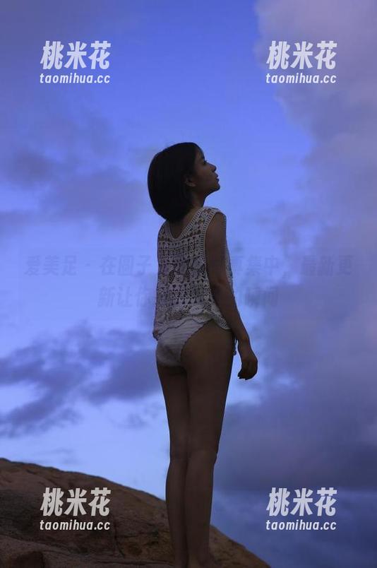 爱美足-圆子 爱美足 - 在圆子兔女郎写真集中,最新更新让你捧腹大笑的瞬间