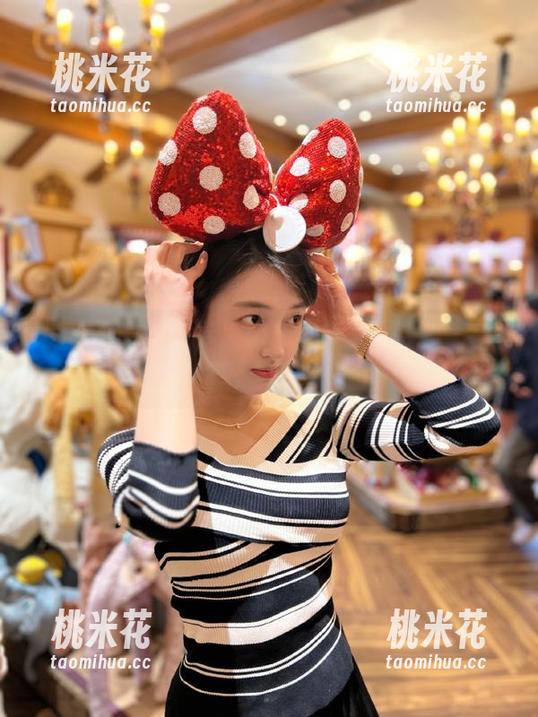 爱蜜社 - 还在寻找可爱的写真吗？娜大少爷的免费的高清图片等你来取！