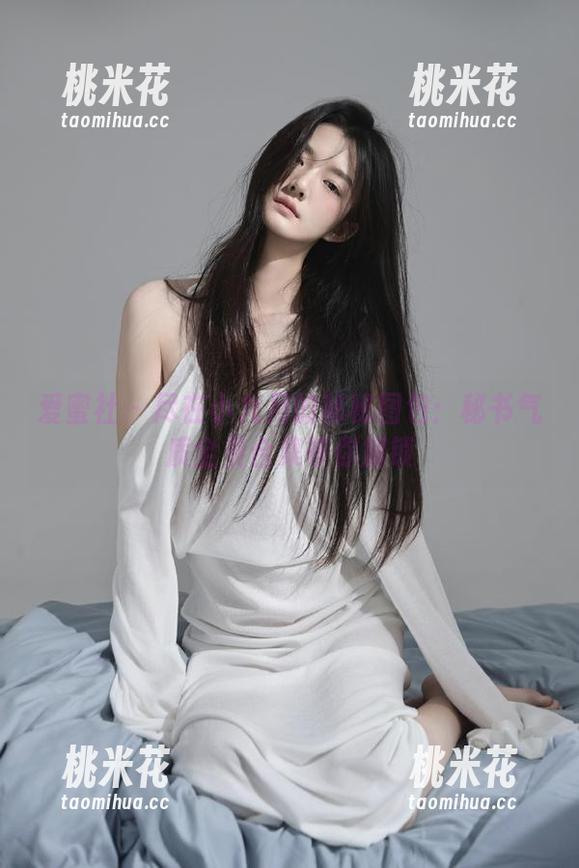 爱蜜社-小九月 爱蜜社 - 尽在小九月的秘秘图包:秘书气质全景合集等你解锁