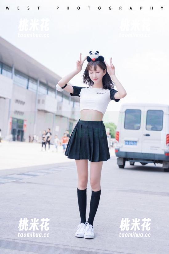 爱蜜社 - 瑞妤女友写真精选，带你领略她的优雅与灵动