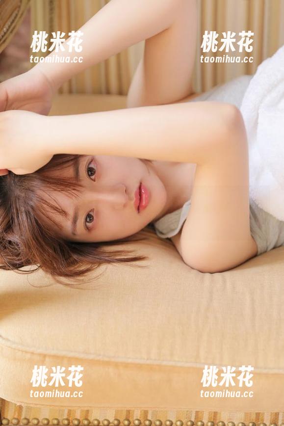 独家分享：白露Bululu兔女郎最新写真合集，快来看看她的魅力展现！