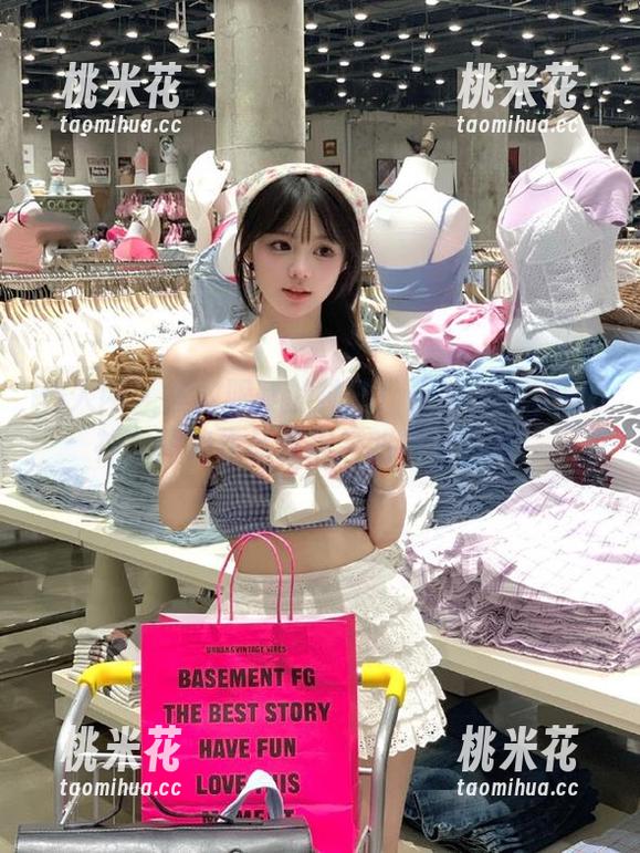 秀人网-Mila嘟嘟 秀人网 - 拯救眼睛的神器!“Mila嘟嘟女神”图集作品带你领略视觉盛宴!