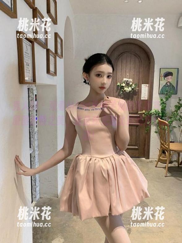 秀人网-Mina米娜 秀人网 - 观看Mina米娜学姐的写真集,原图独特之美,竟是我无法比拟的自嘲之旅!