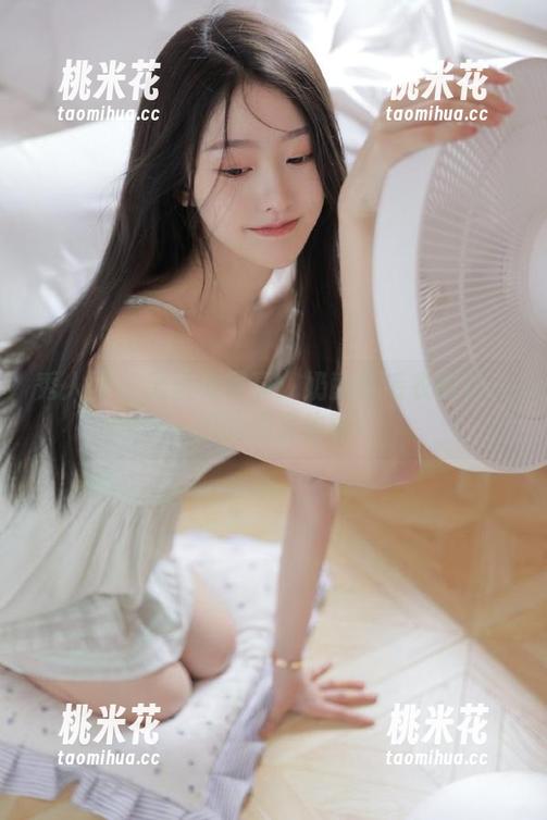 秀人网-奶酥 秀人网 - 无圣光写真:奶酥与毛衣图包交织的温馨故事
