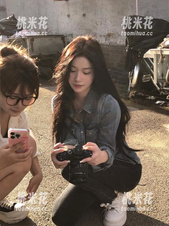 秀人网-小小白思宜 秀人网 - 小小白思宜学妹写真,观看原图,仿佛置身清新校园的绚烂瞬间!