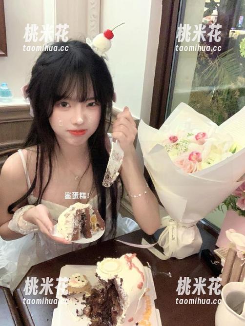 秀人网-猫咪巨臀妹妹 秀人网 - 猫咪巨臀妹妹女王写真作品精选:展现她无与伦比的时尚气质