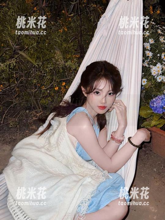 秀人网 - 金幼汐Vivian白色写真图集：独家下载链接，尽享优雅静谧的艺术