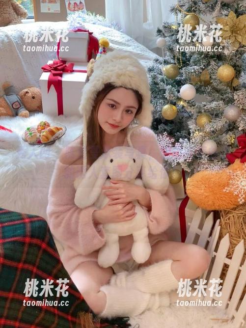 秀人网 - 陈怡曼泳装写真，炫耀完美曲线的诱人套图分享给你！