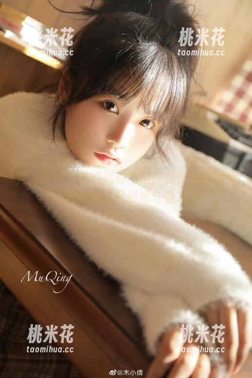 秀人网-龙雪儿 秀人网 - 写真领域的女王:龙雪儿展现美图中的无尽创意与魅力
