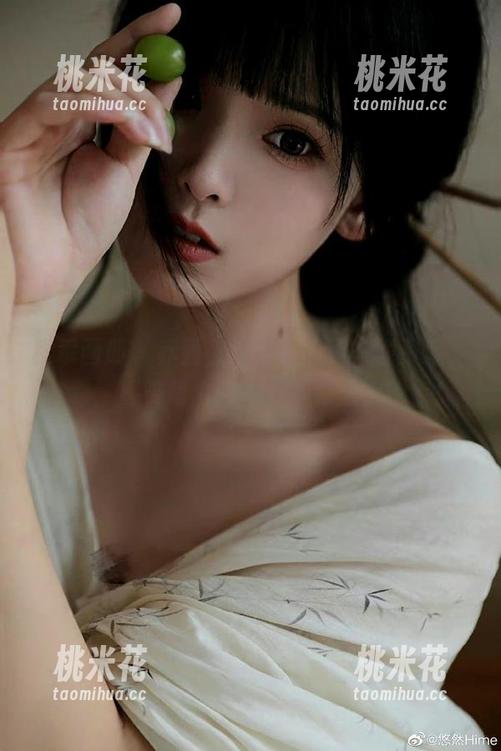 稚乖画册 - 赤西夜夜护士专属在线资源，感受每个细节的独特魅力
