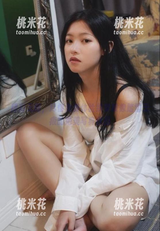 精彩无限，尽情免费体验织梦映像踏雪无痕的绝美写真作品