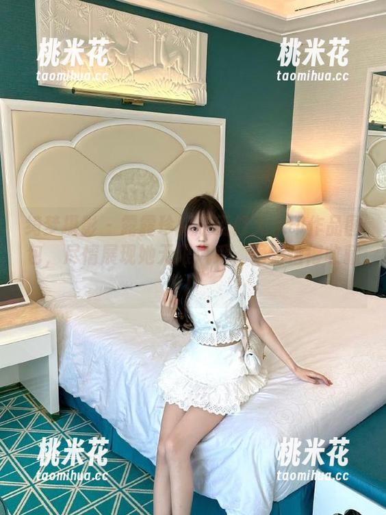 绮梦摄影-露露 绮梦摄影 - 露露珍藏版无修无水印作品图包,尽情展现她无限风采,绝对值得收藏!