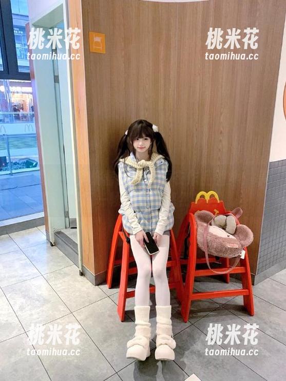美媛馆 - 美桃酱的精致睡衣作品图集：享受每一帧故事的悠然岁月