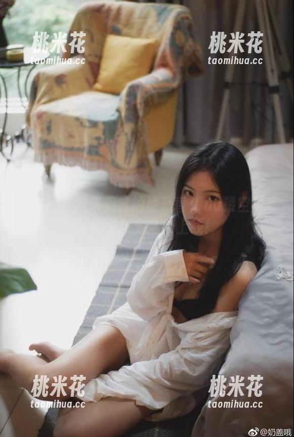 蜜桃社-桃乃香Tina 蜜桃社 - 从未见过的桃乃香Tina镂空写真,高清图库全新上线!
