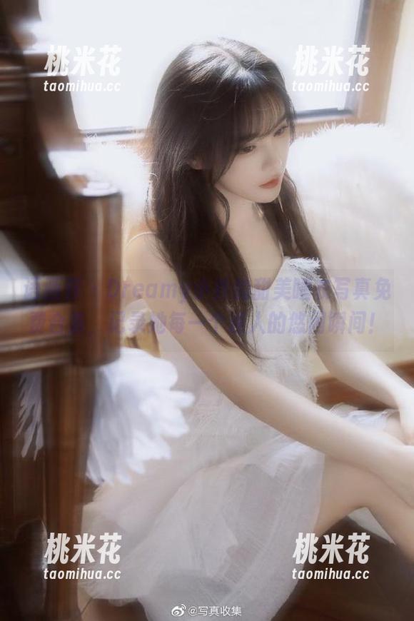 语画界-Dreamy小乔 语画界 - Dreamy小乔的甜美睡衣写真免费合集,记录她每一个迷人的悠闲瞬间!