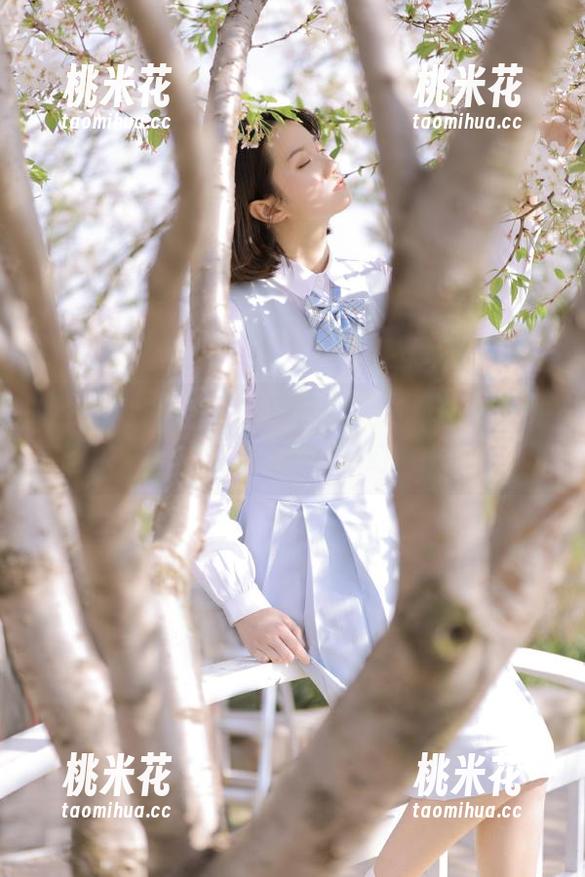 微密圈 - 联手轩子巨二兔，定制写真带你进入原神凝光的奇幻次元