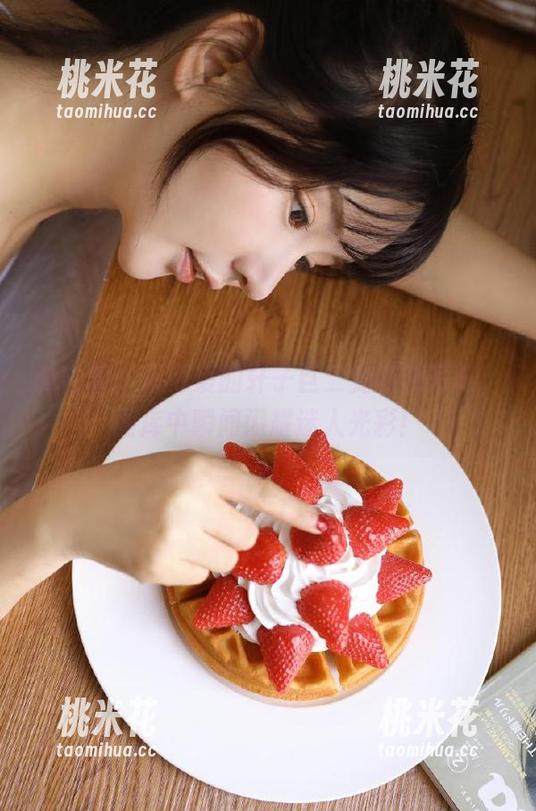 微密圈 - 超可爱的轩子巨二兔网袜写真，图库中瞬间闪耀迷人光彩！