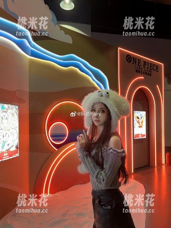 福利不断，图集震撼：阮邑Fairy与涂山雅雅的艺术之旅等你来探秘