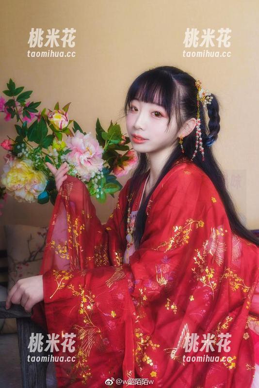 韶陌陌 让韶陌陌的奶牛作品写真原图,带你品味不同的美