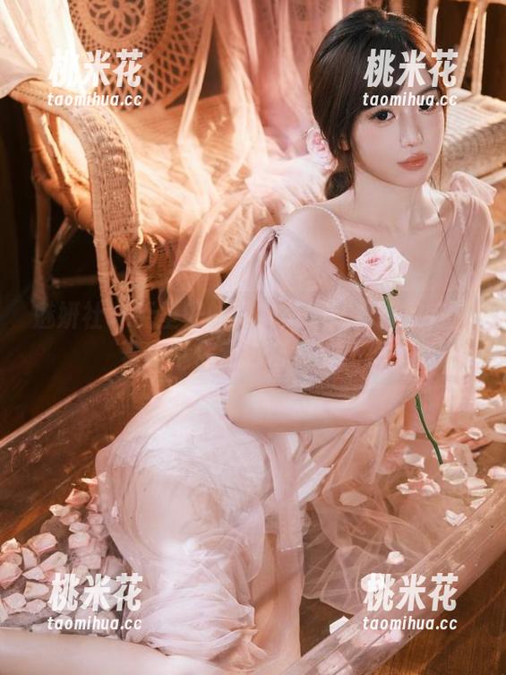 魅妍社 - 无圣光的真实美感：舞媚歆户外套图带你走进自然的怀抱