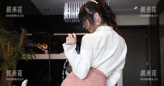 鹿野希 鹿野希女友高清写真图包,捕捉每一个动人的微笑与温暖瞬间